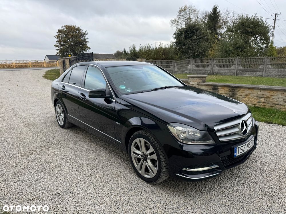 Mercedes-Benz C-Class 2012 photo 3