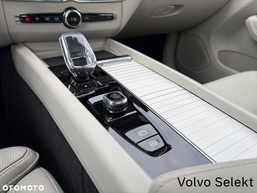 Volvo XC 60 - 16