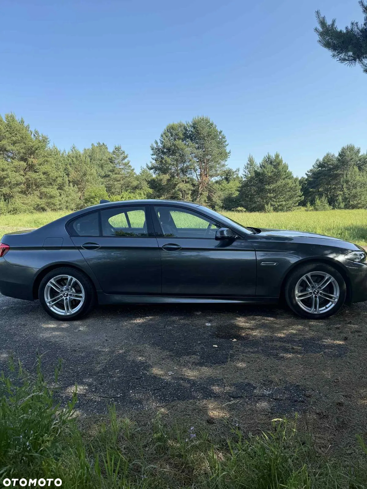 BMW Seria 5 520d xDrive - 3