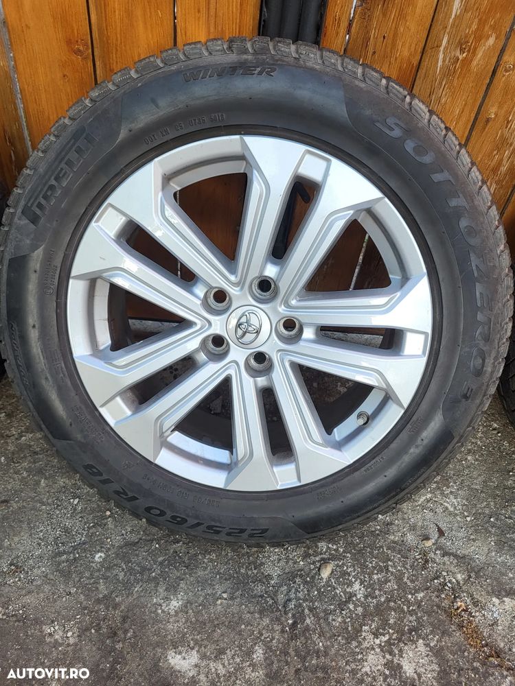 Jante toyota Chr 18 - 4