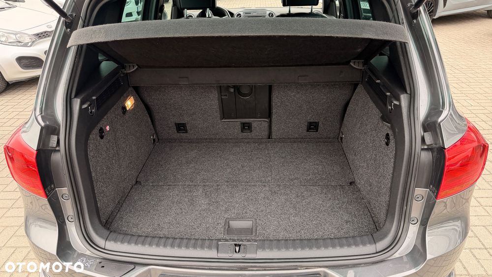 Volkswagen Tiguan 2.0 TDI 4Mot Perfectline R-Style DSG - 35