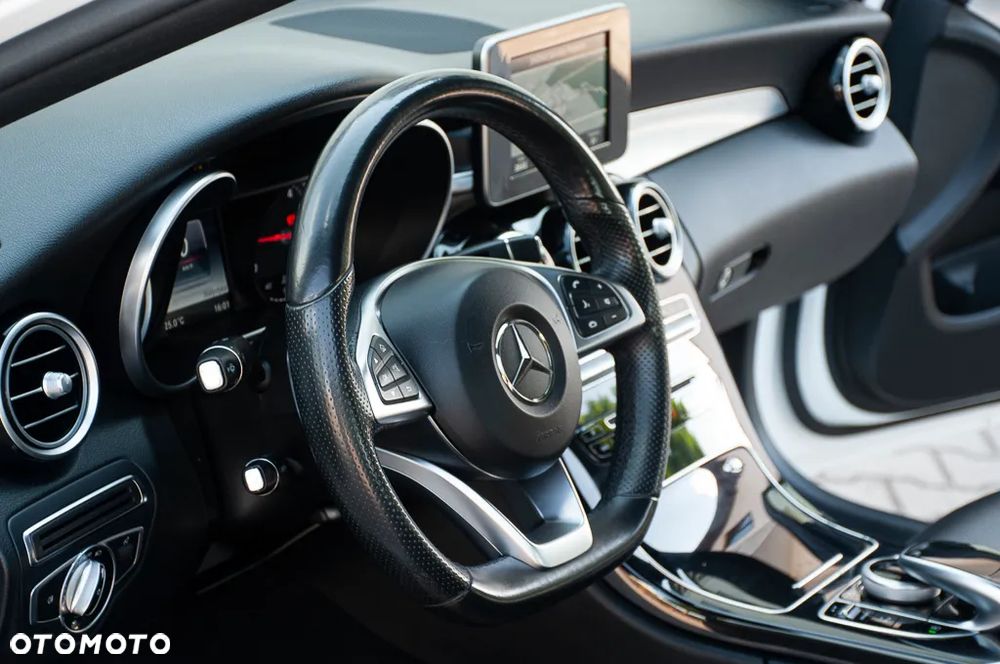 Mercedes-Benz Klasa C 180 (BlueTEC) d 7G-TRONIC AMG Line - 24