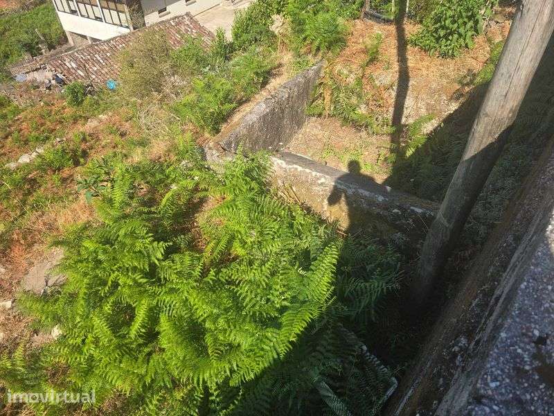 Terreno para Construção com Vista sobre o Rio Minho – Valença - Grande imagem: 3/9