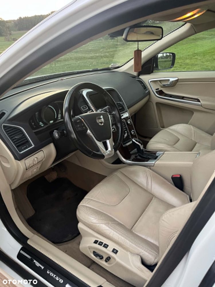 Volvo XC 60 - 8