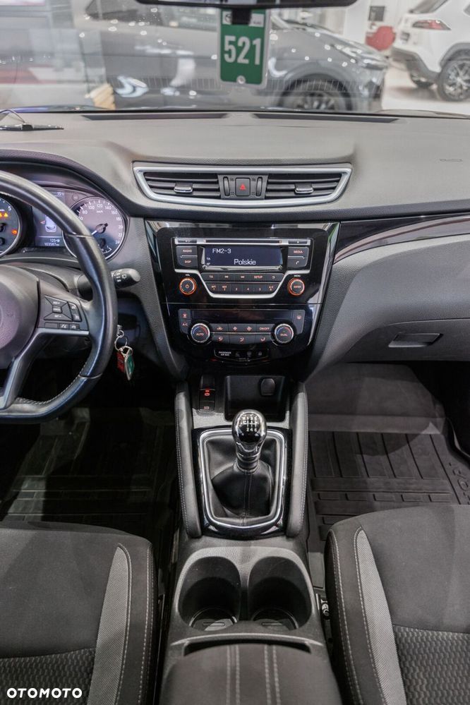 Nissan Qashqai 1.2 DIG-T Visia - 19