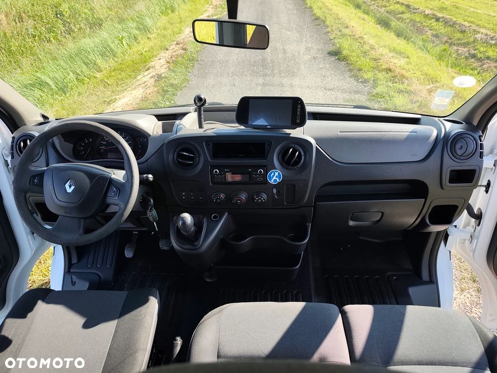 Renault Master - 10