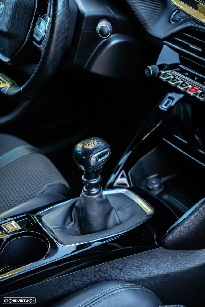 Peugeot 208 1.5 BlueHDi GT - 38