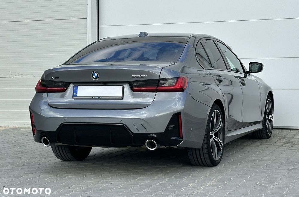 BMW Seria 3 330i xDrive M Sport sport - 13