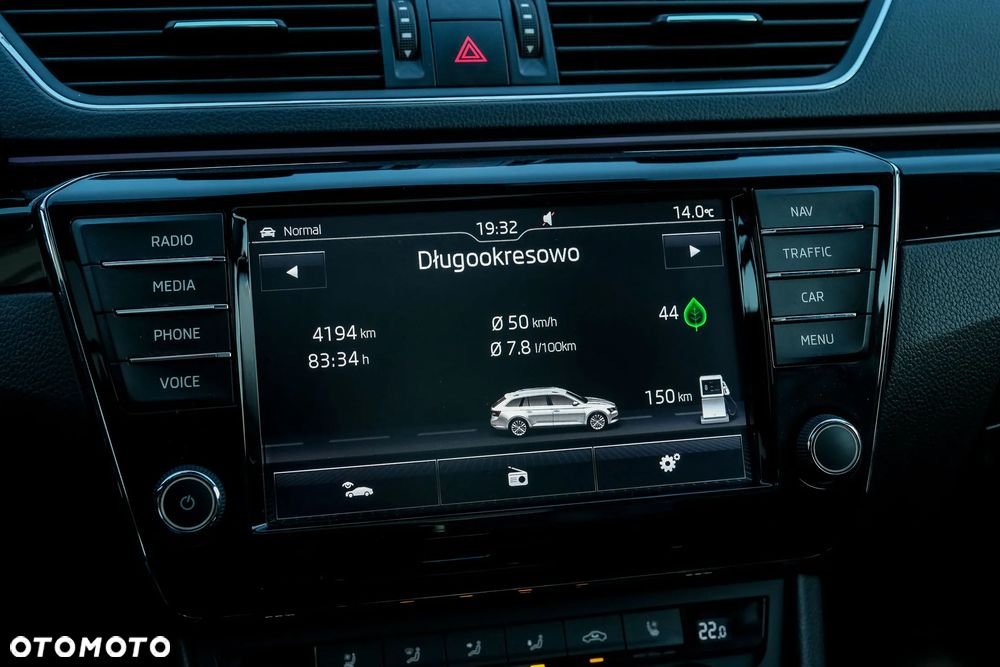 Skoda Superb 2.0 TDI 4x4 DSG L&K - 37