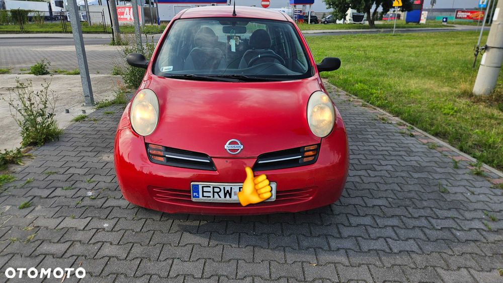 Nissan Micra - 1