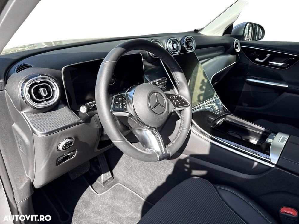 Mercedes-Benz GLC - 9