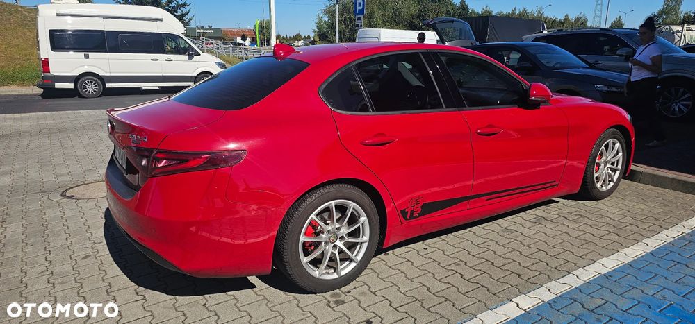 Alfa Romeo Giulia - 6