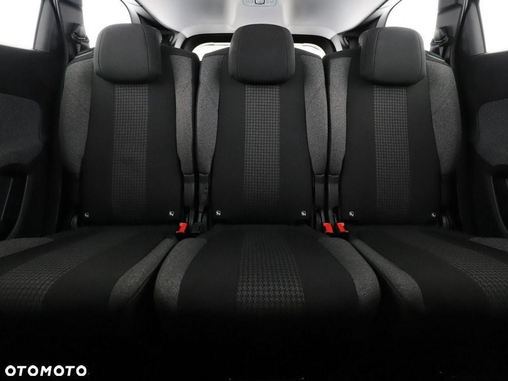 Peugeot 5008 1.2 PureTech Active Pack S&S EAT8 - 19