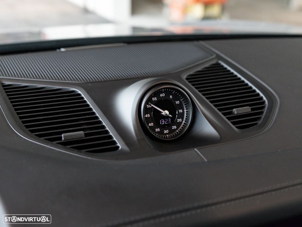 Porsche Cayenne Coupé E-Hybrid - 40