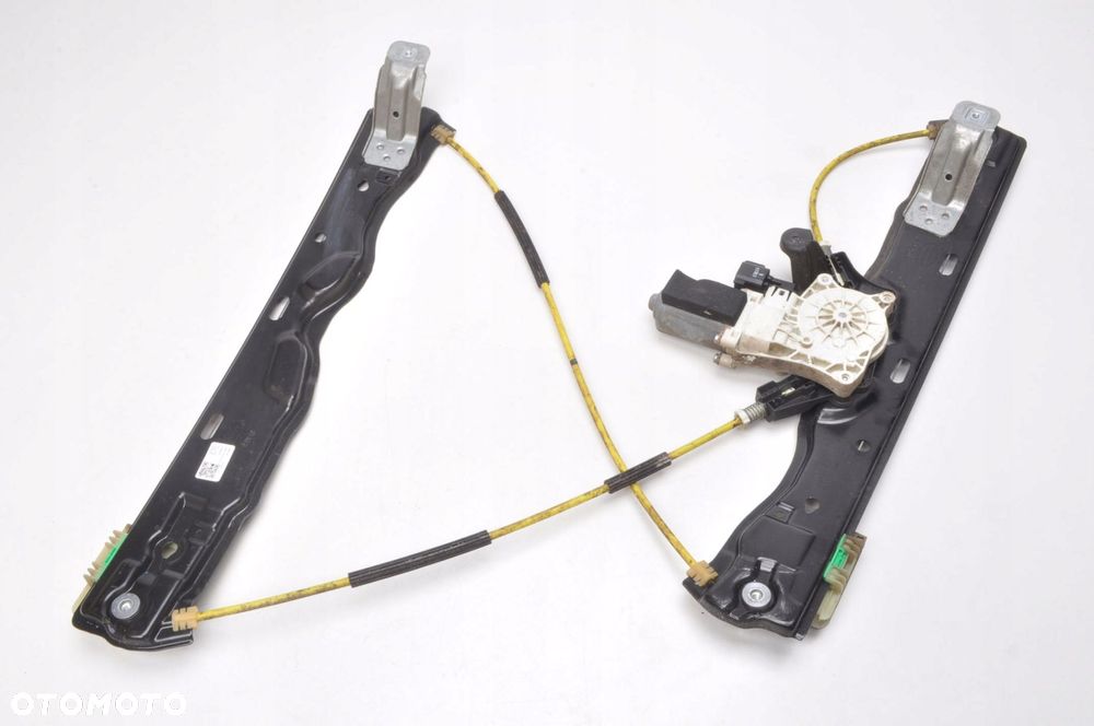 LAND ROVER RANGE ROVER VELAR L560 PODNOŚNIK SZYBY PRAWY PRZÓD J8A2-23200-AC - 1