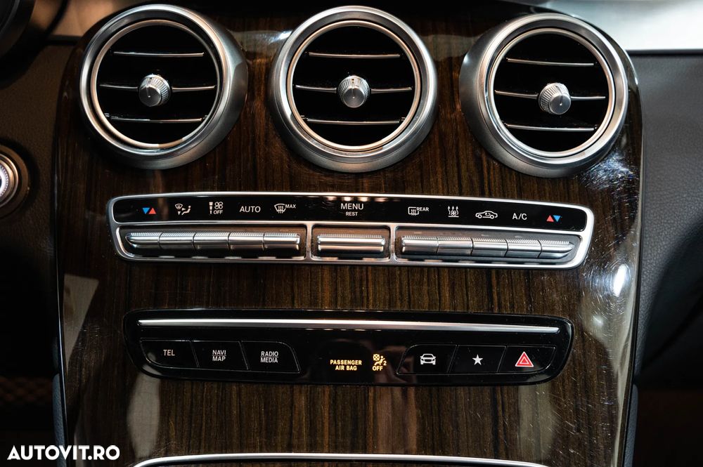 Mercedes-Benz GLC 200 d 4Matic 9G-TRONIC Edition Avantgarde - 29