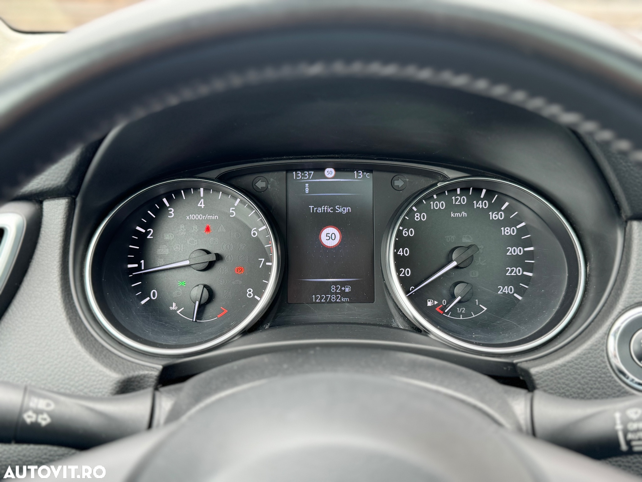 Nissan Qashqai 1.2 DIG-T Start/Stop N-Connecta - 32