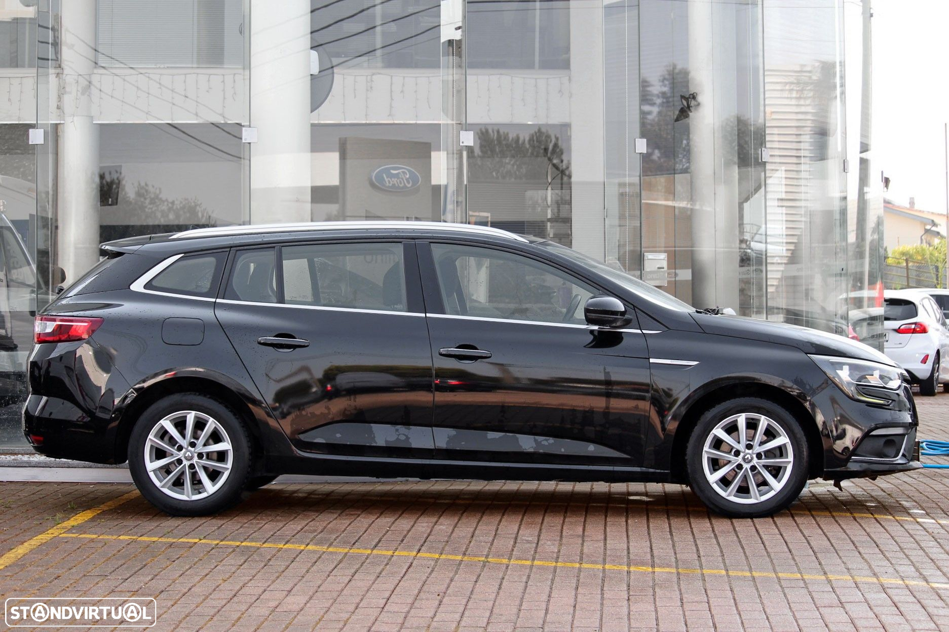 Renault Mégane Sport Tourer - 5