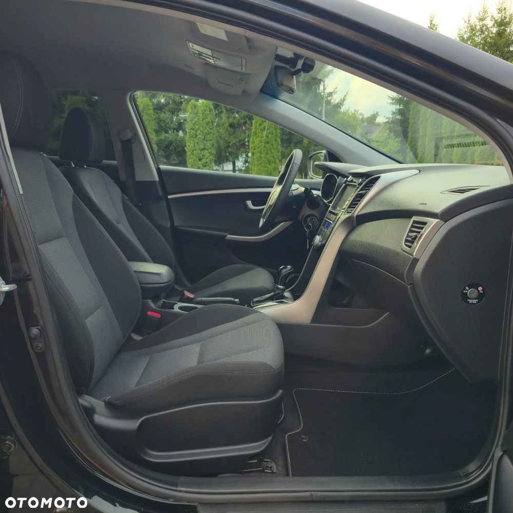 Hyundai i30 1.6 Automatik Style - 26