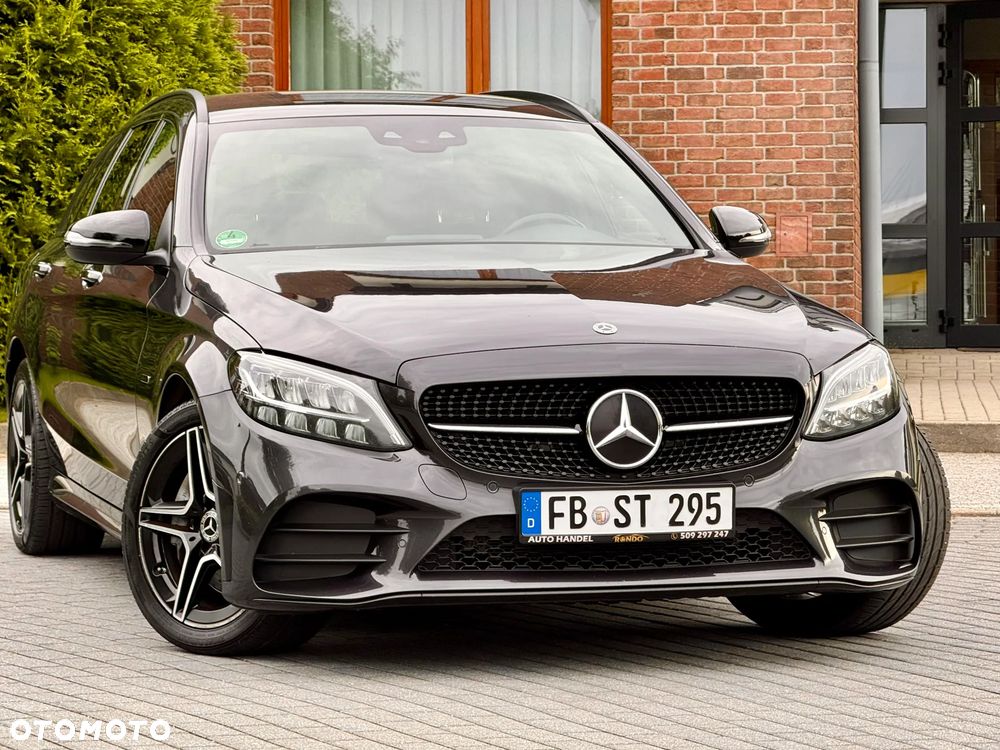 Mercedes-Benz Klasa C 300 e 9G-TRONIC AMG Line - 4