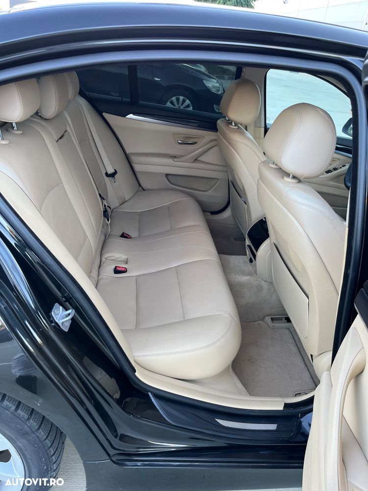 BMW Seria 5 520d Aut. - 10