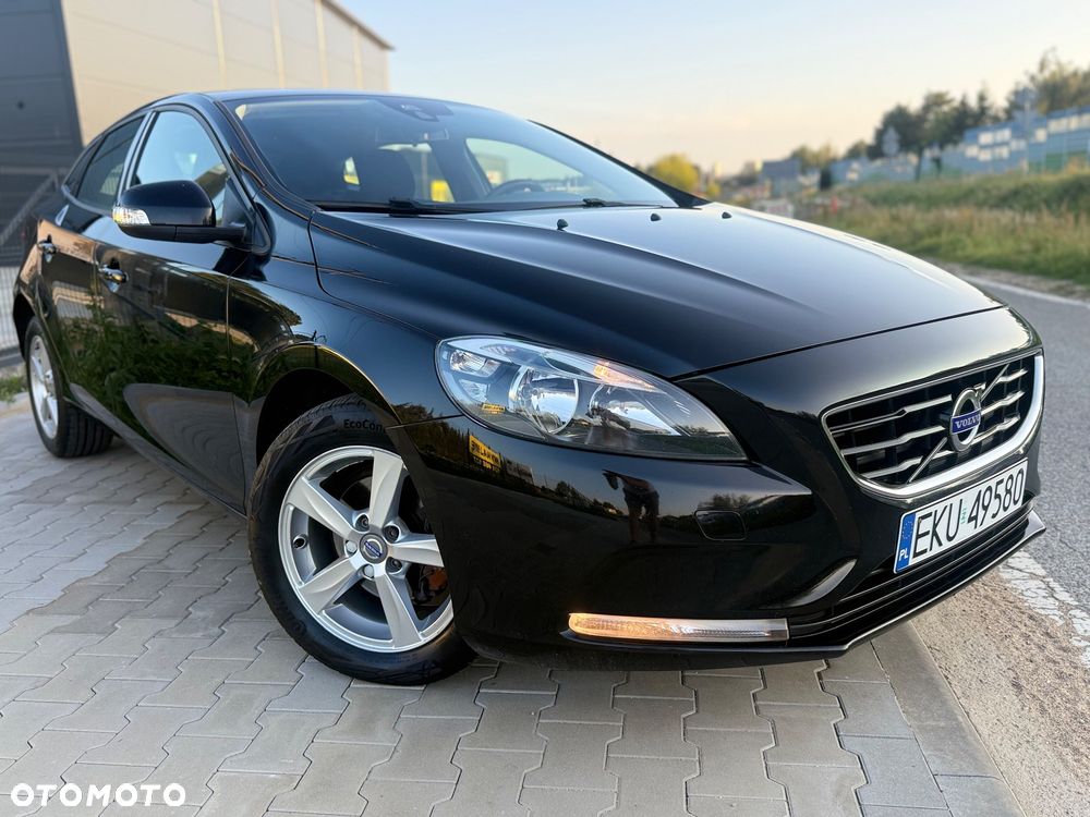 Volvo V40 - 16