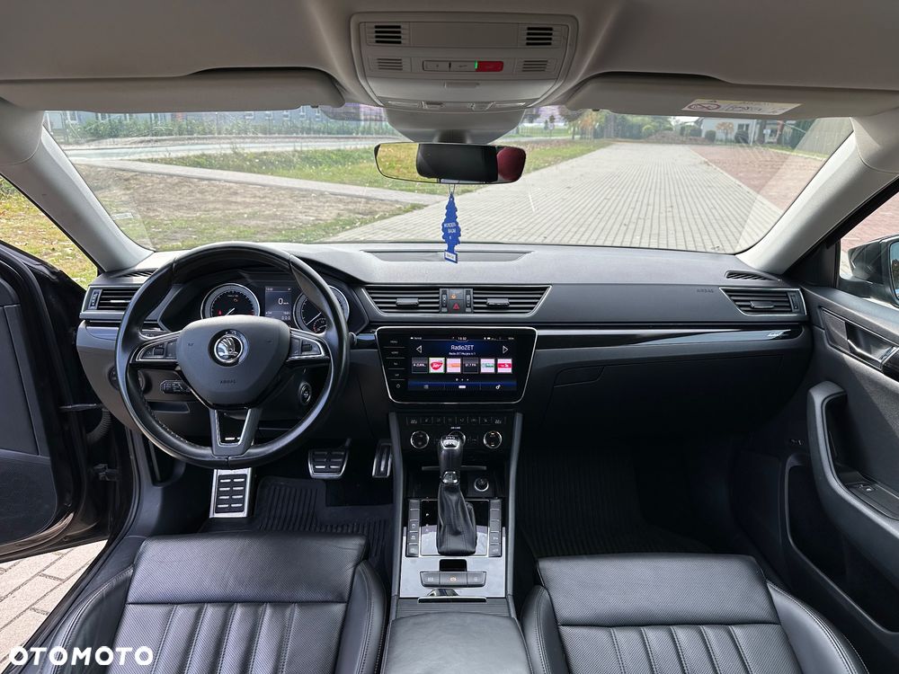 Skoda Superb 2.0 TDI L&K DSG - 15
