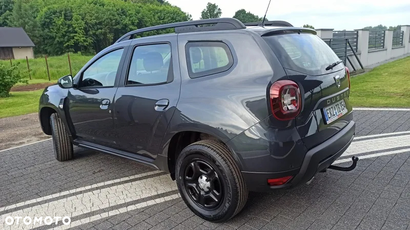 Dacia Duster 1.6 16V 4x2 Laureate - 17