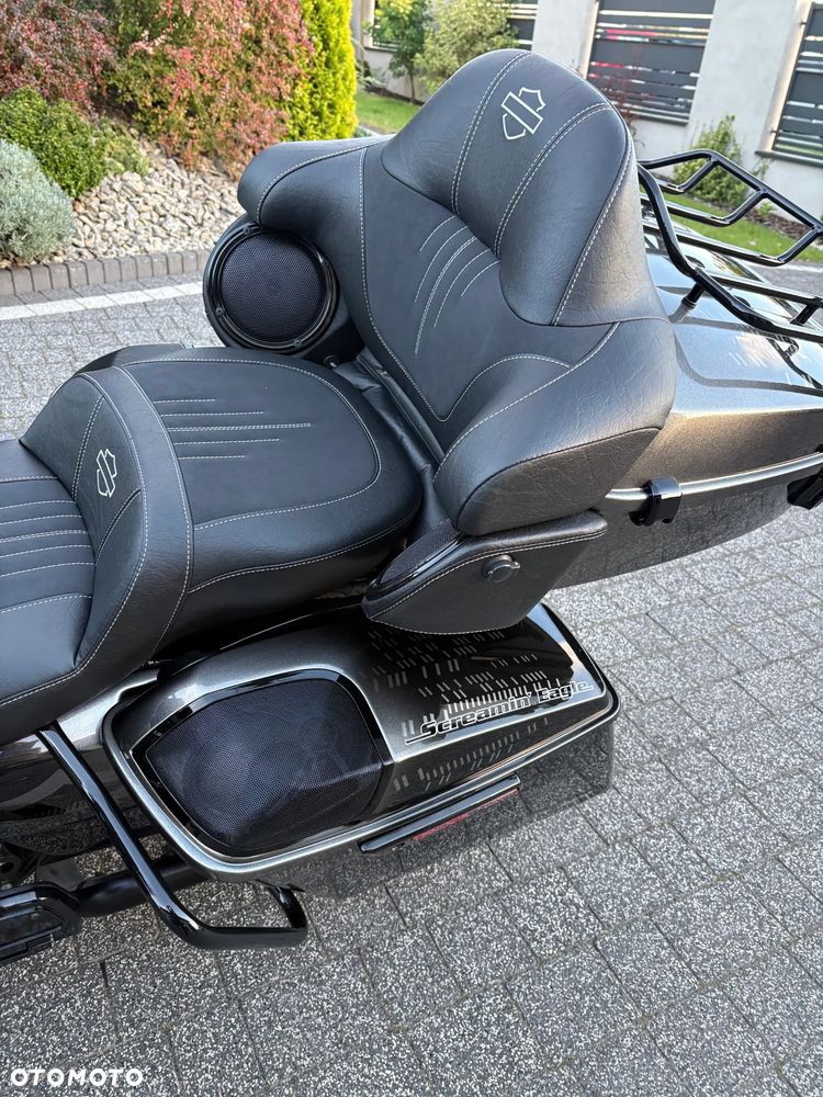Harley-Davidson Touring Ultra Limited - 19