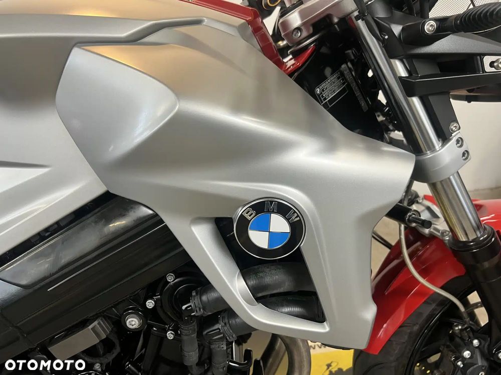 BMW F - 16