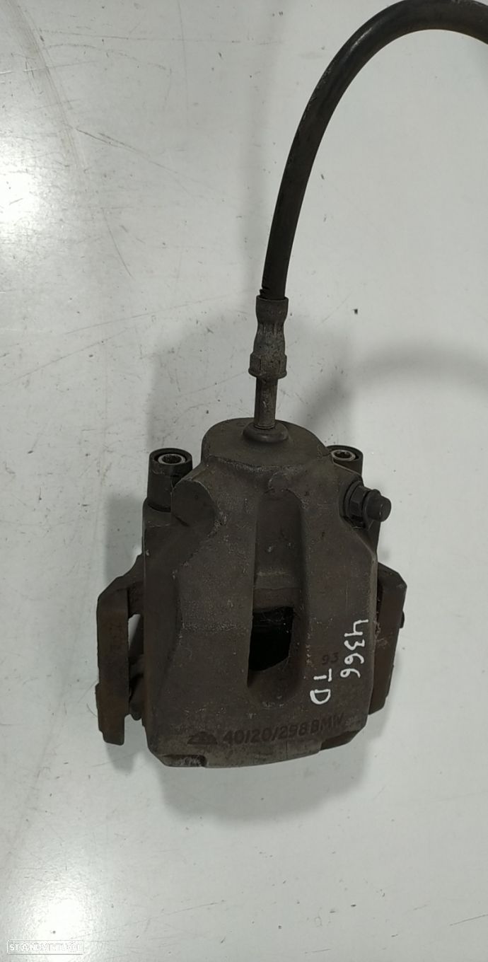 Pinça Tras Direita Bmw 5 (E39) - 1