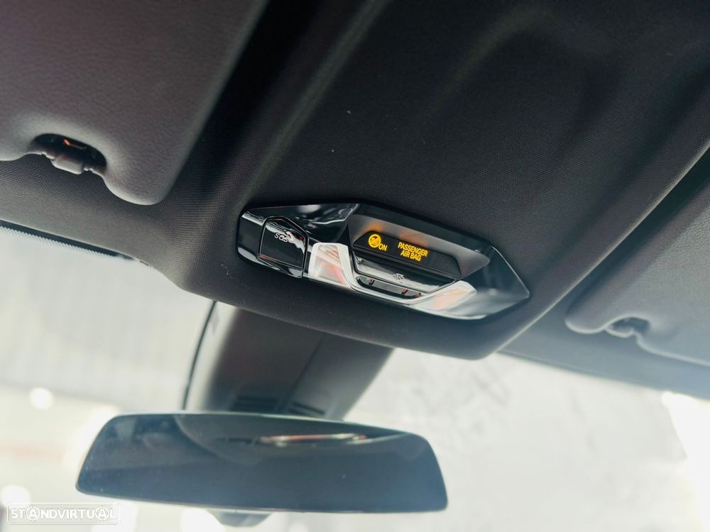 BMW 118 i Advantage Auto - 36