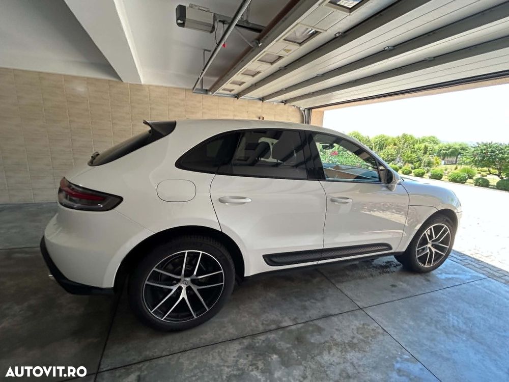 Porsche Macan - 3