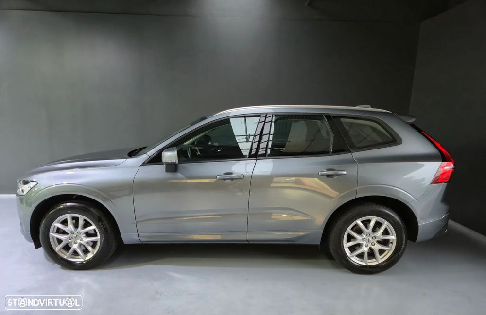 Volvo XC 60 2.0 D4 Momentum Geartronic - 3