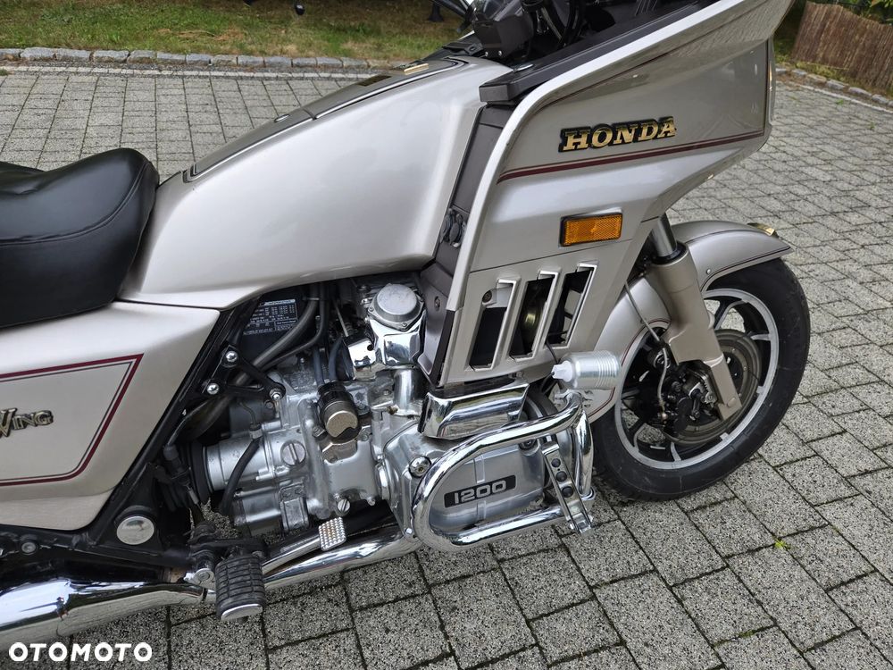 Honda GL - 33