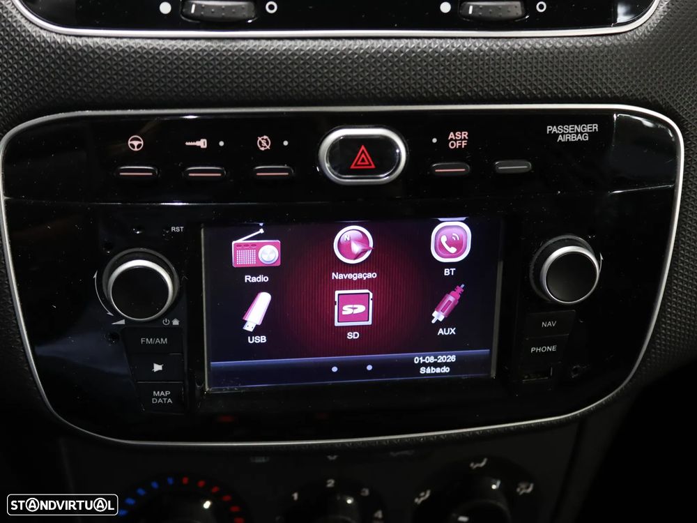 Fiat Punto 1.3 M-Jet Lounge S&S - 18