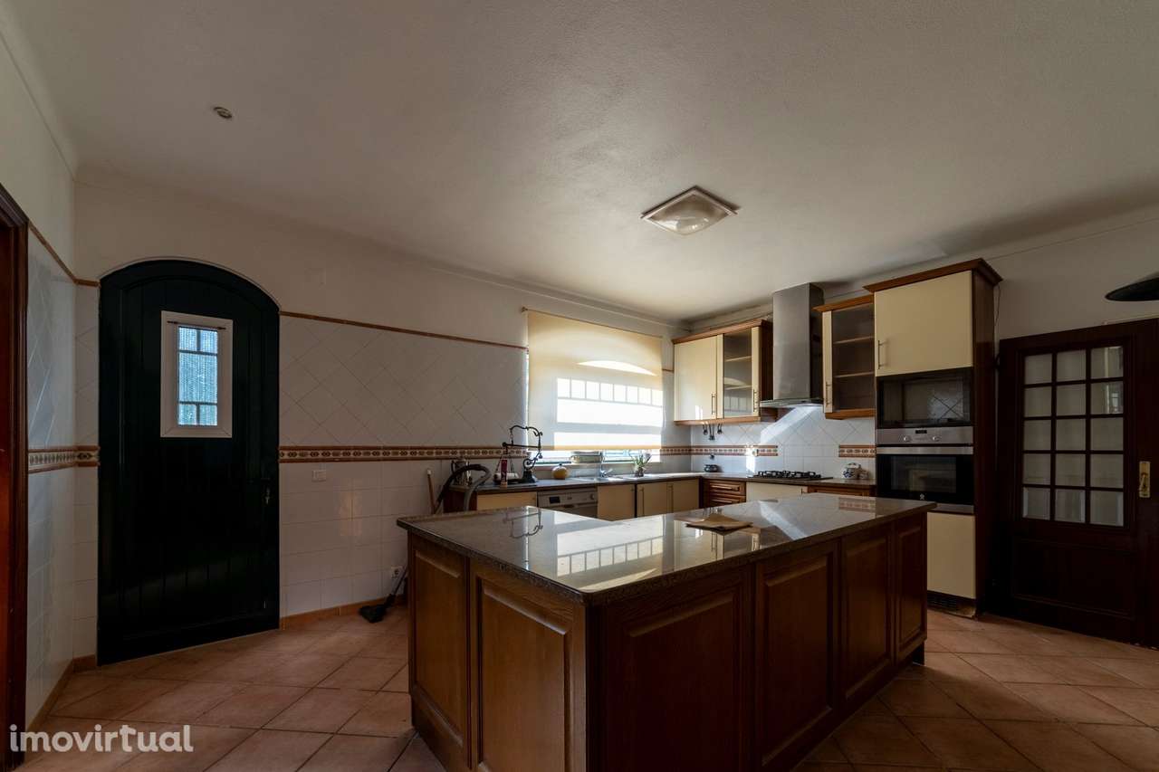 Moradia T4 Venda em Alpiarça,Alpiarça - Grande imagem: 4/32