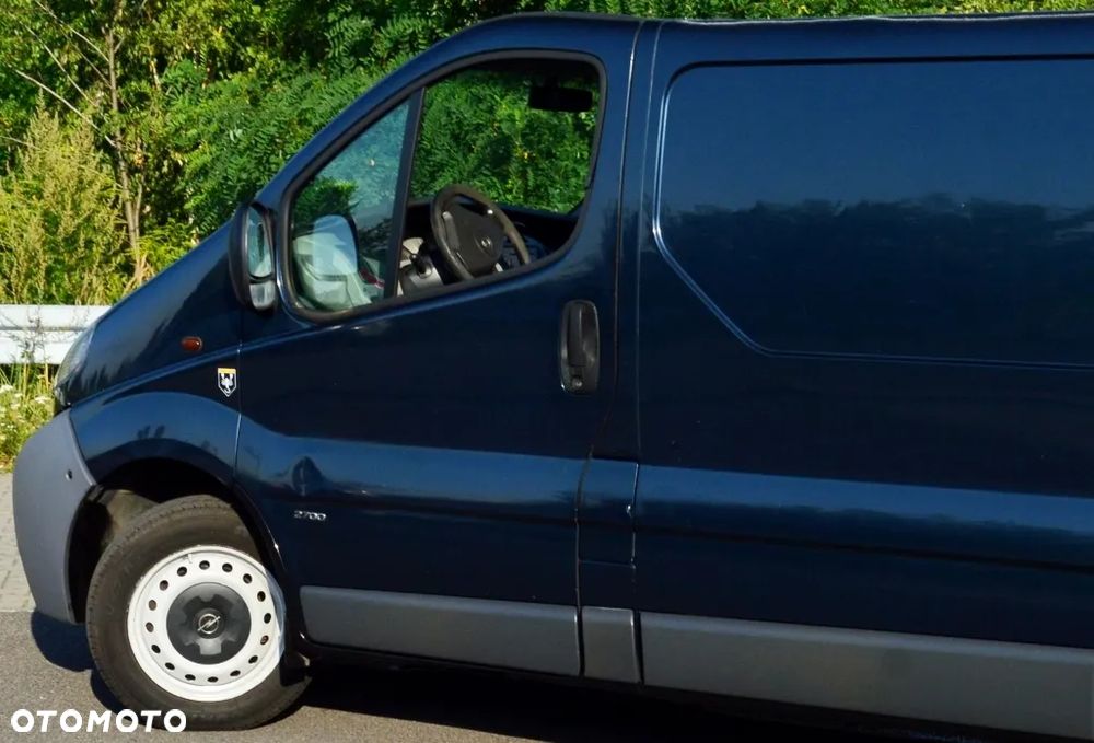 Opel VIVARO - 16