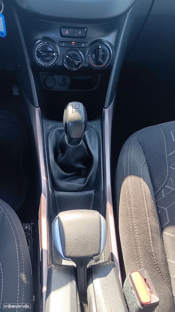 Peugeot 2008 1.4 HDi Active - 21