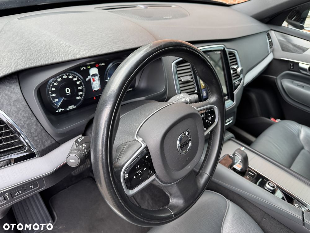 Volvo XC 90 T8 AWD Recharge Geartronic Inscription Edition - 12