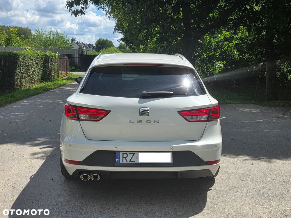 Seat Leon 1.6 TDI ECOMOTIVE Style S&S - 9