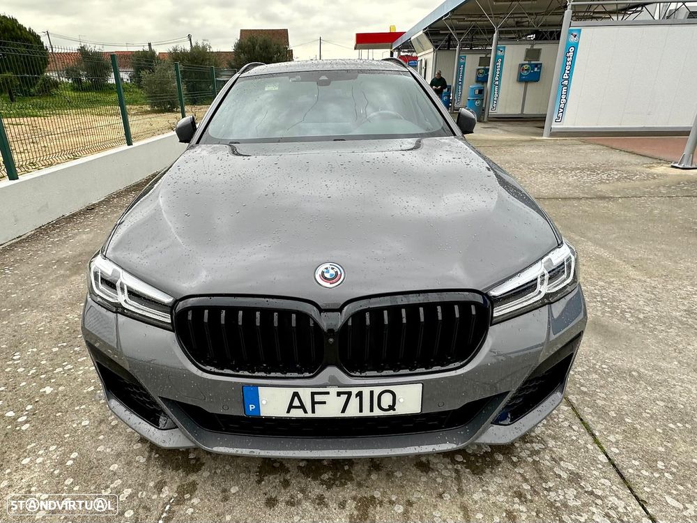 BMW 530 e Pack Desportivo M - 6