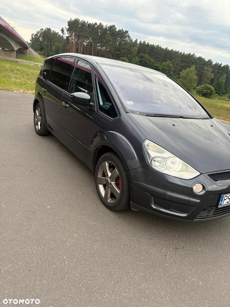 Ford S-Max 2.0 Titanium - 4