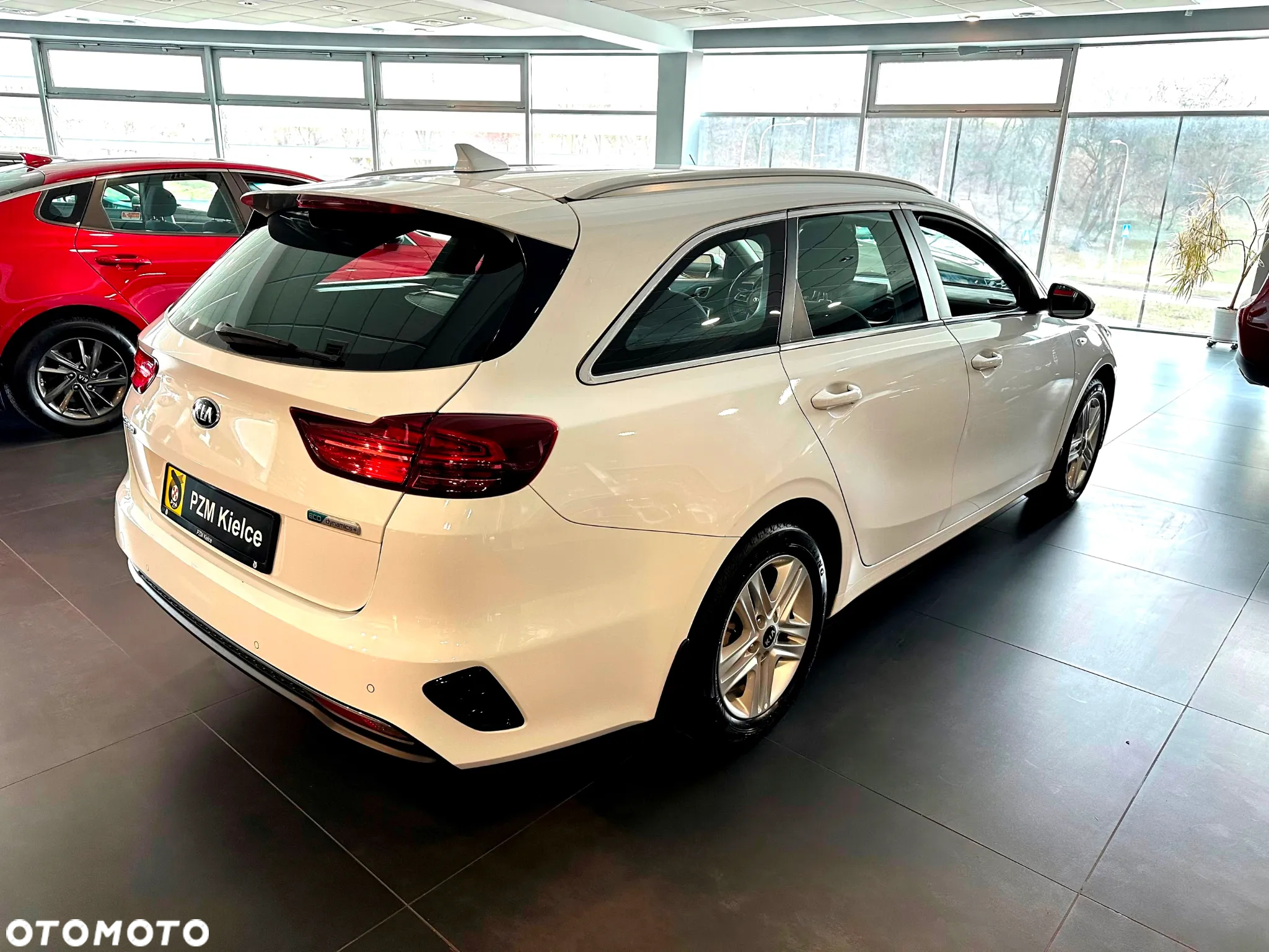 Kia Ceed - 5