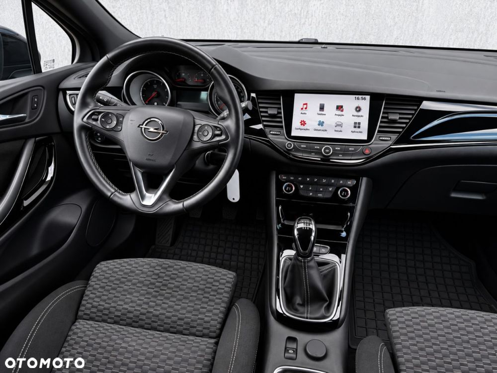 Opel Astra 1.4 T Dynamic - 7