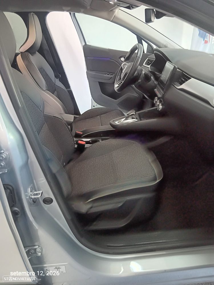 Renault Captur - 16