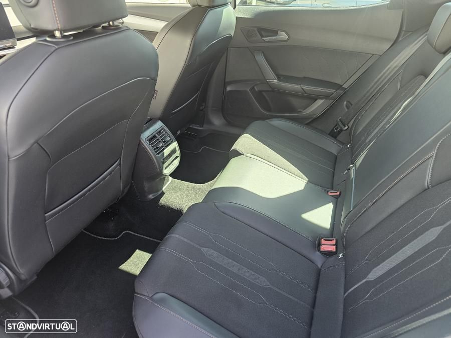 Cupra Formentor 1.4 e-Hybrid DSG - 23