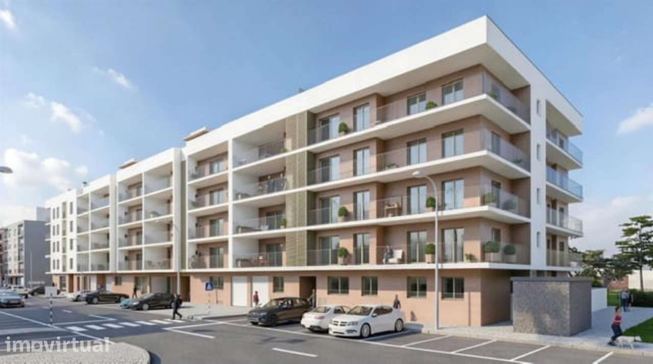 Apartamento T3 com dois Parqueamentos - Montijo - Grande imagem: 4/5