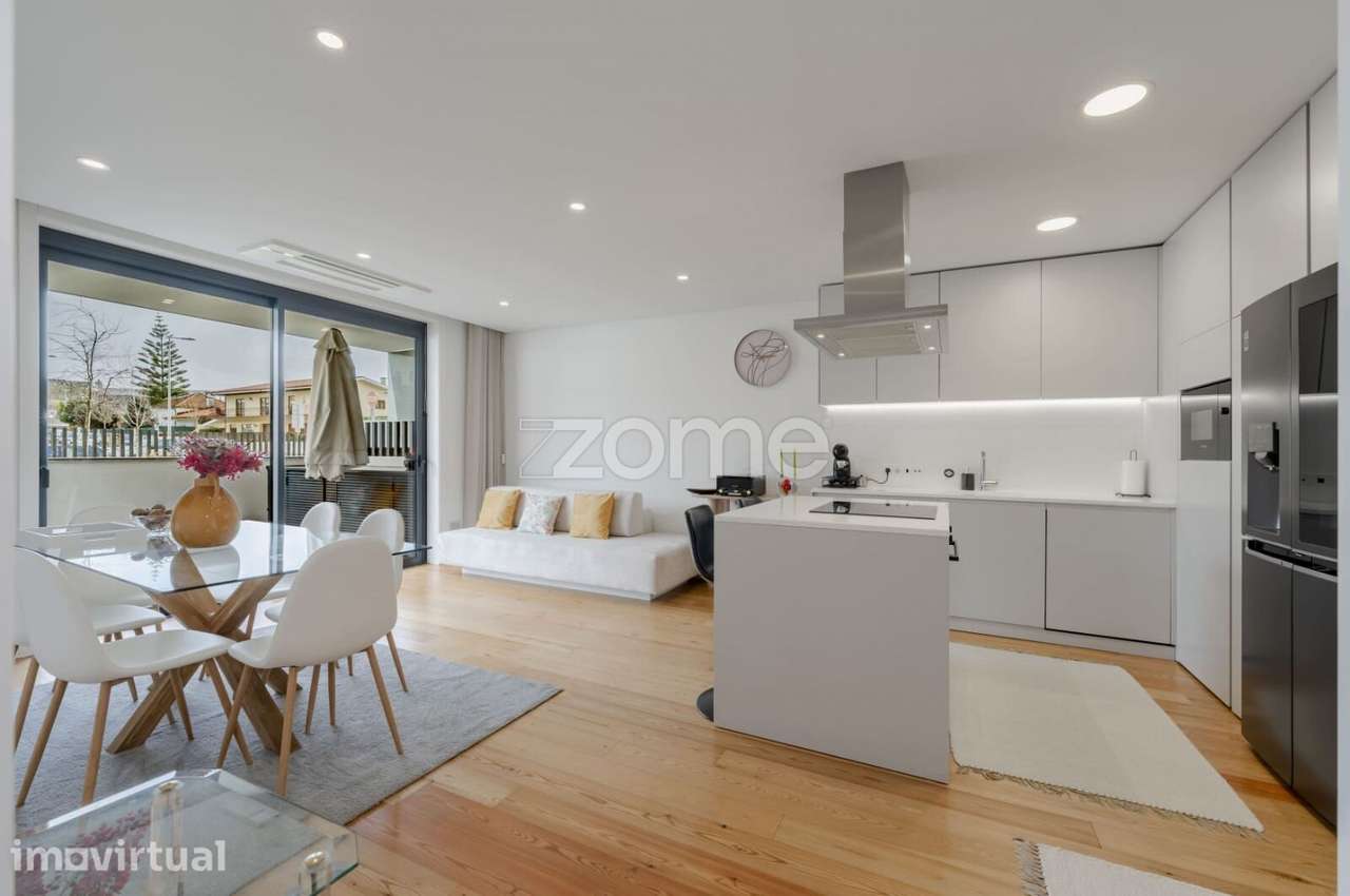 Excelente Apartamento T2 com terraço na Trofa - Grande imagem: 3/35