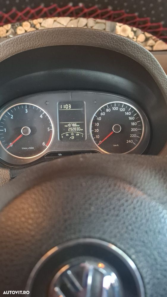 Volkswagen Amarok 2.0 BiTDI 4MOTION Highline - 12